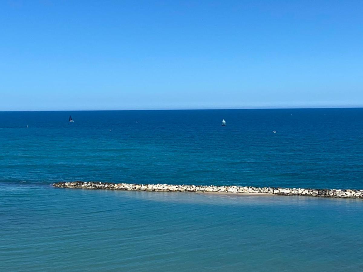 Bari Nalasia Beach Apartment ภายนอก รูปภาพ
